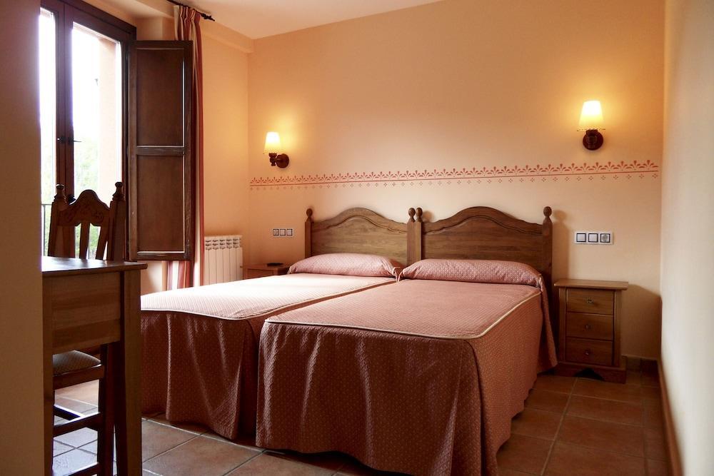 Hotel Valdevecar Albarracín Екстериор снимка