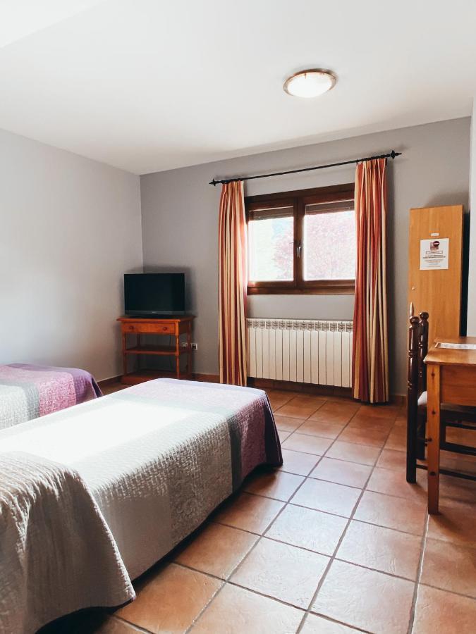 Hotel Valdevecar Albarracín Екстериор снимка